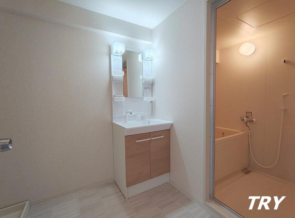 �y���ʏ��z�@