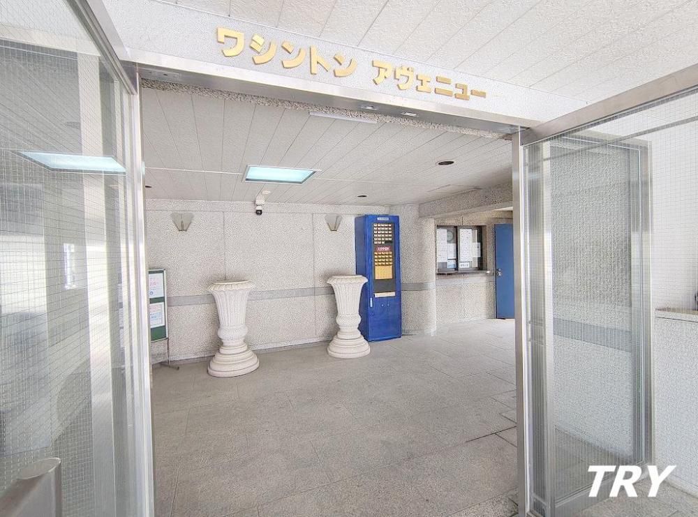 �y�G���g�����X�z�@