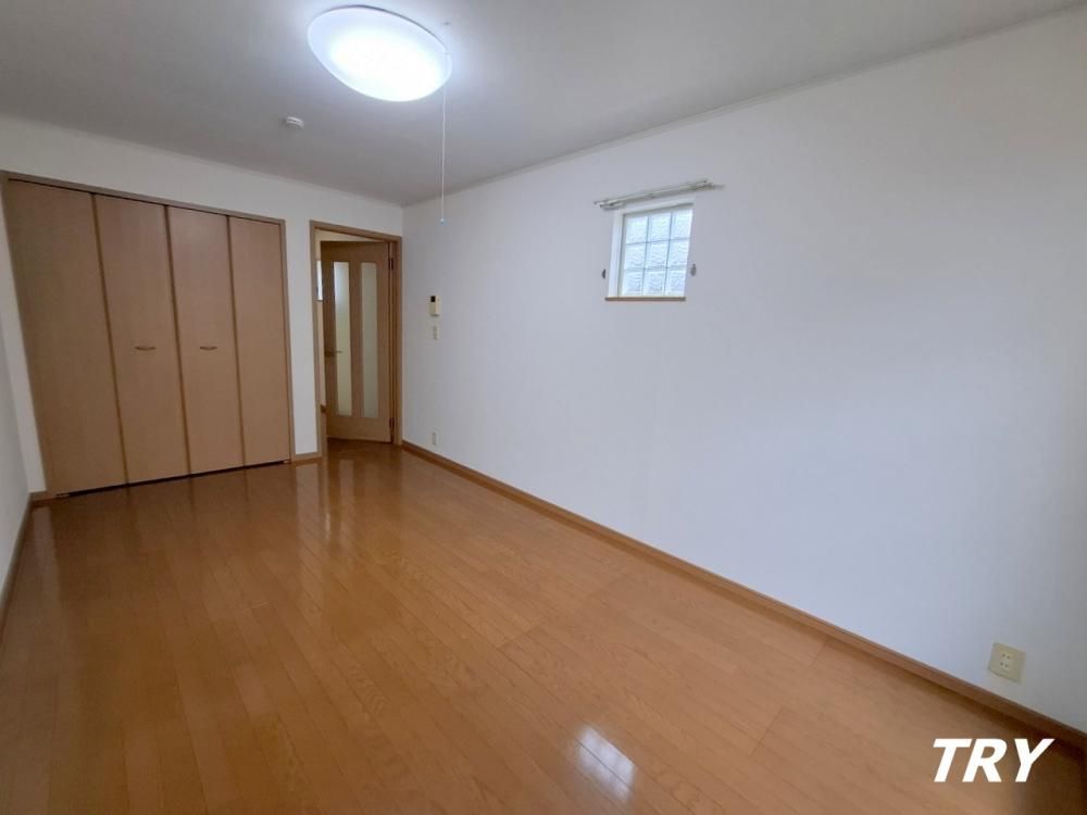 �y�Q���z�@