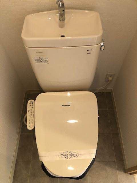 �y�g�C���z�@