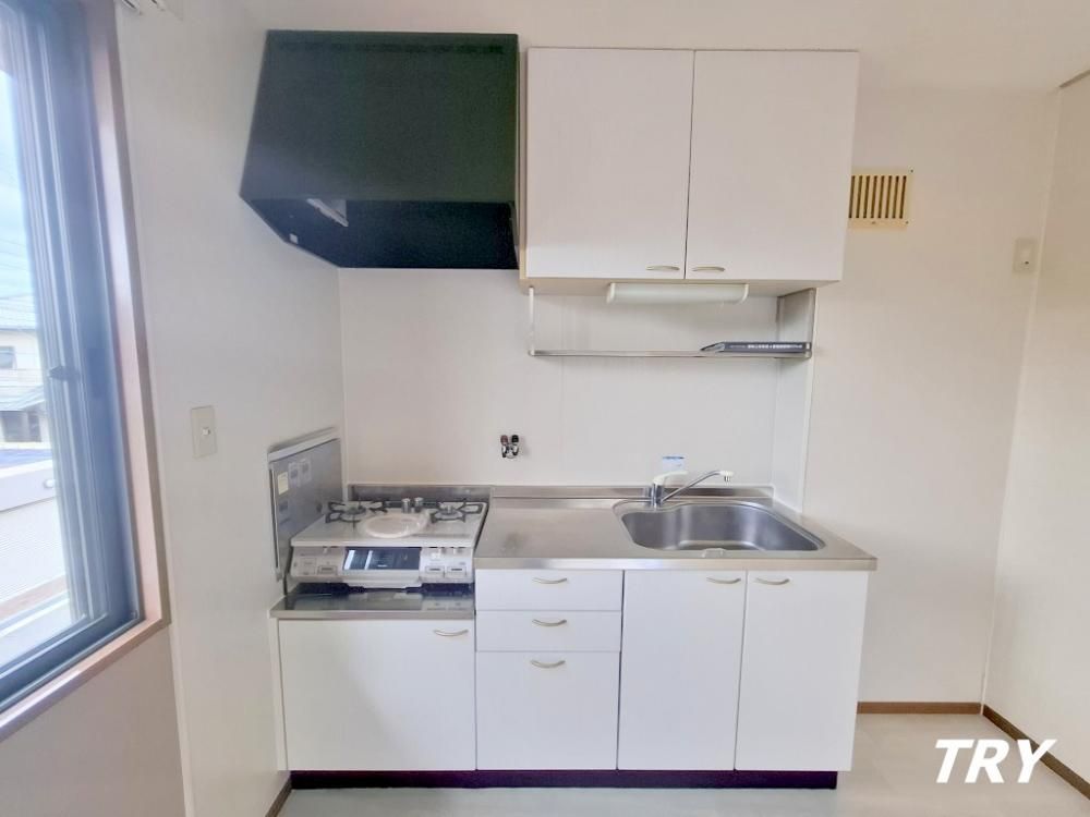 �y�L�b�`���z�@