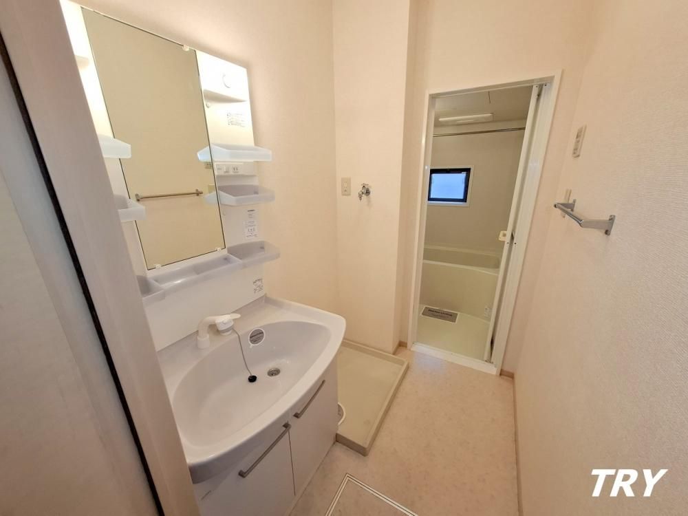 �y���ʏ��z�@