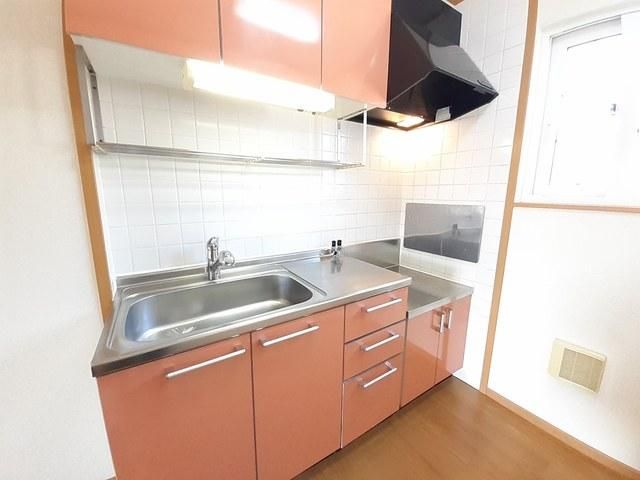 �y�L�b�`���z�@