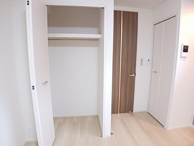 �y���̑��ݔ��z�@