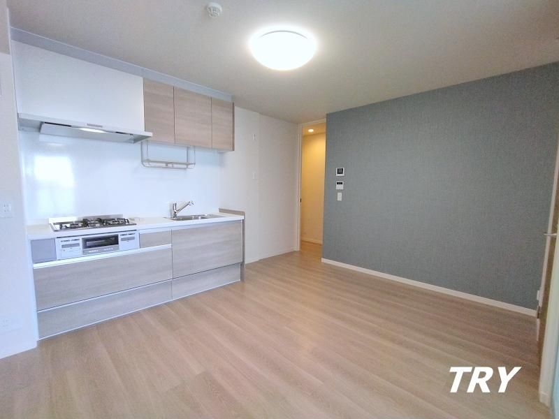 �y���ԁE���r���O�z�@