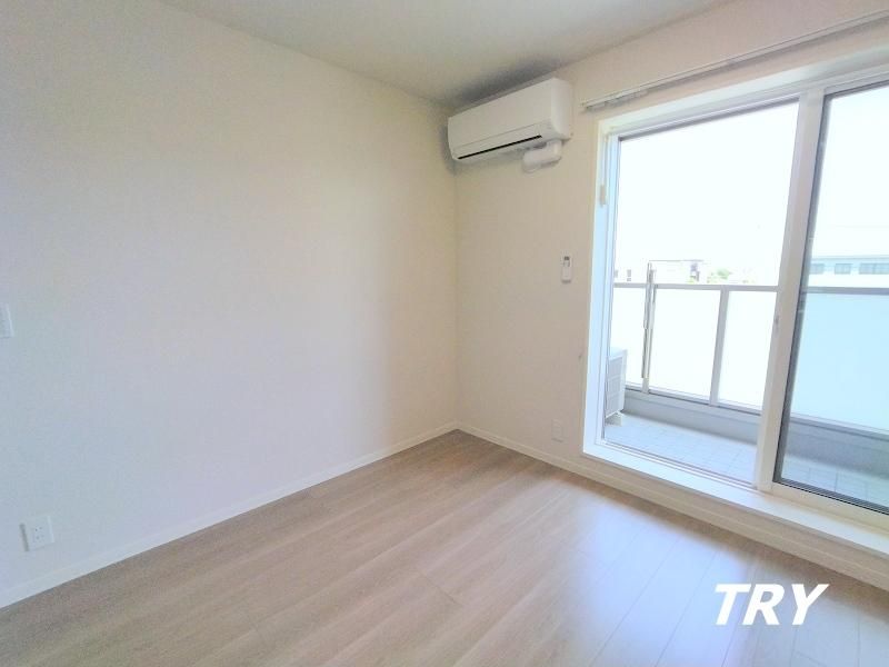 �y�Q���z�@