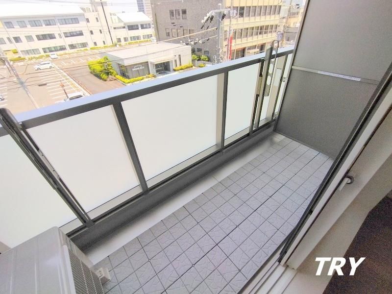 �y�o���R�j�[�z�@