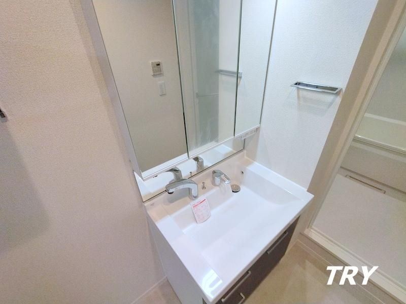 �y���ʏ��z�@