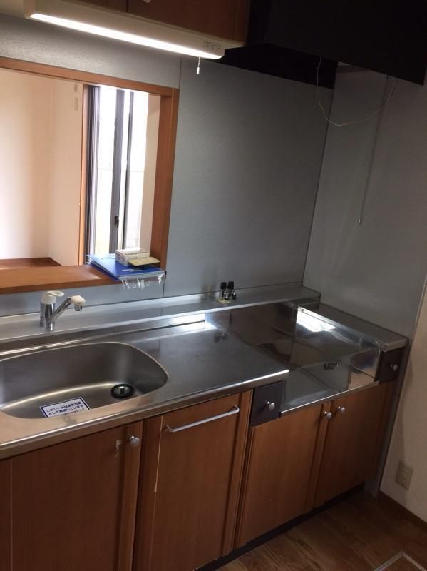 �y�L�b�`���z�@