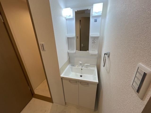 �y���ʏ��z�@