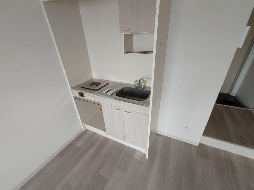 �y�L�b�`���z�@