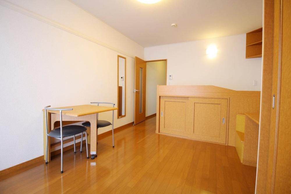 �y���̑������E�X�y�[�X�z�@