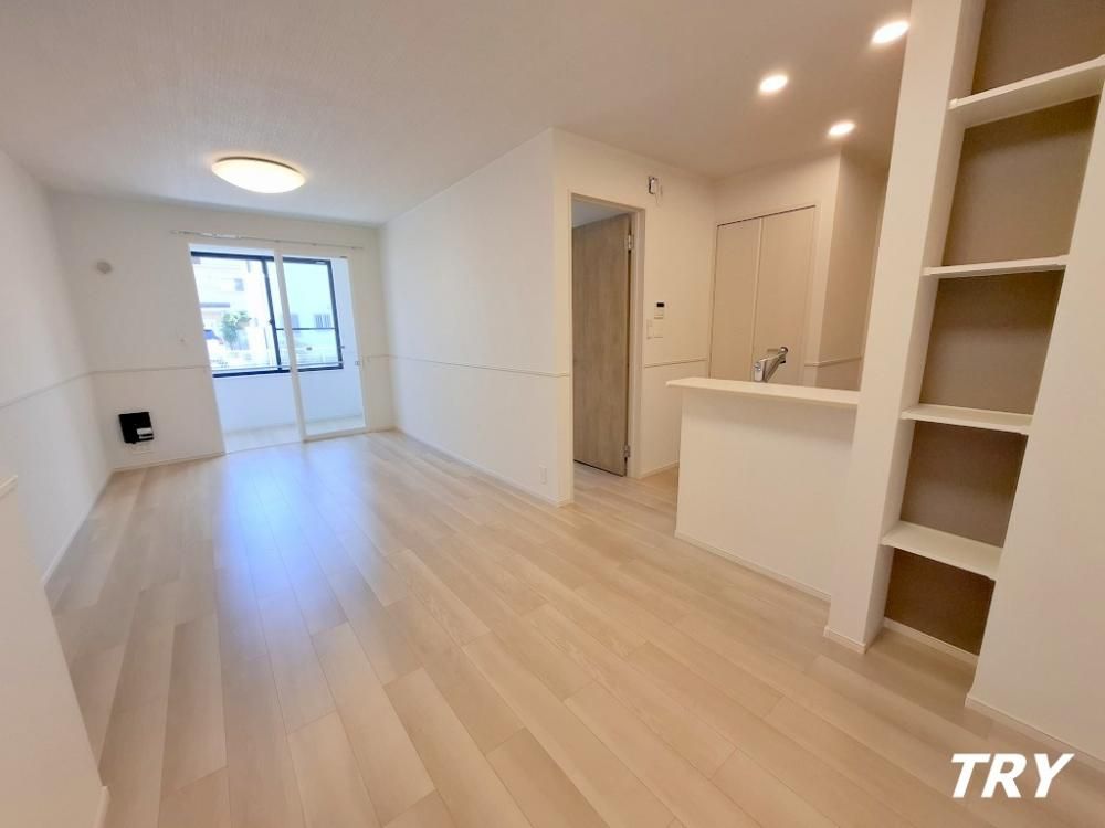 �y���ԁE���r���O�z�@