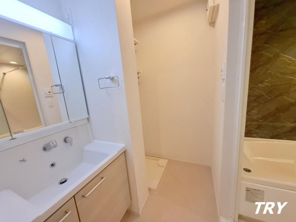 �y���ʏ��z�@