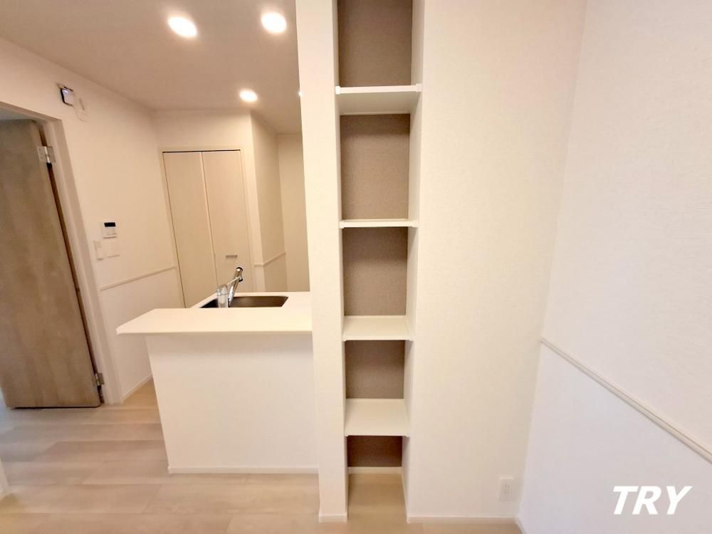 �y�L�b�`���z�@