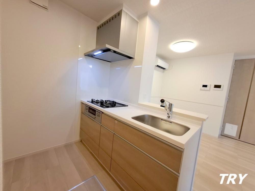 �y�L�b�`���z�@