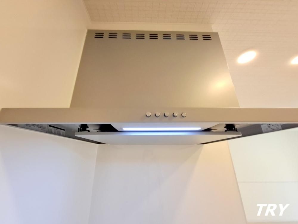 �y�L�b�`���z�@