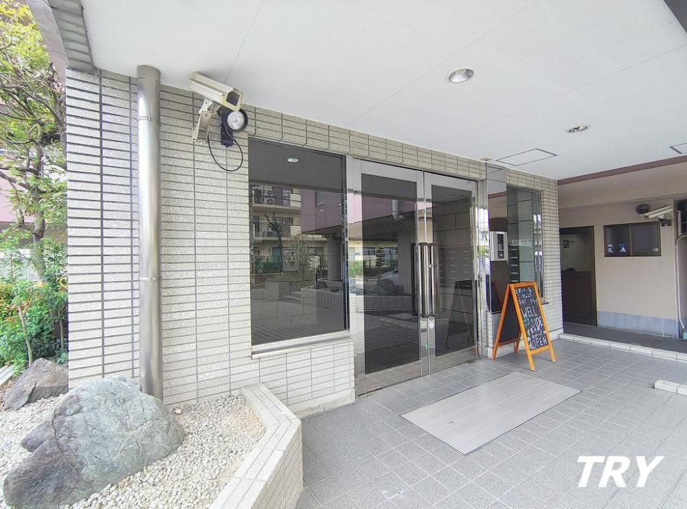 �y�G���g�����X�z�@