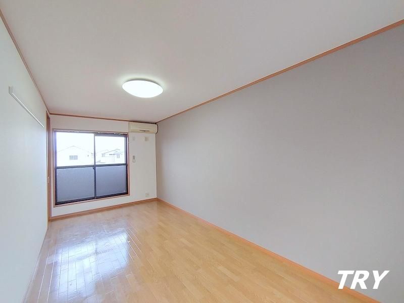 �y���ԁE���r���O�z�@