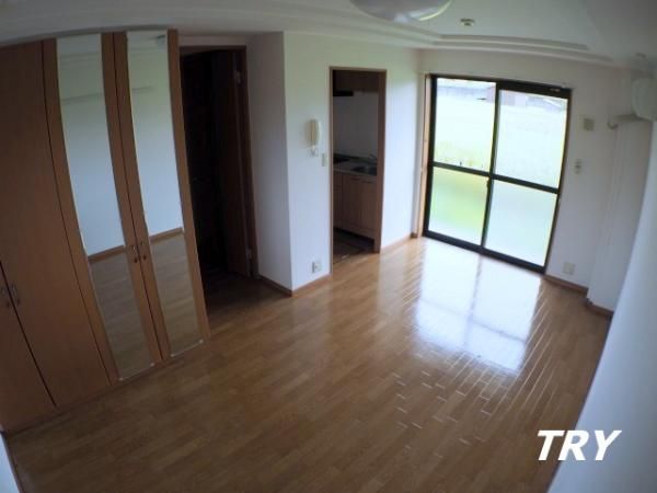 �y�Q���z�@