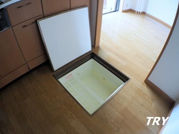 �y���[�z�@