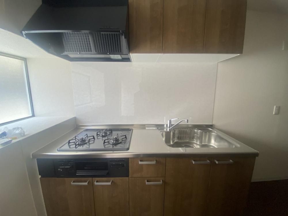 �y�L�b�`���z�@