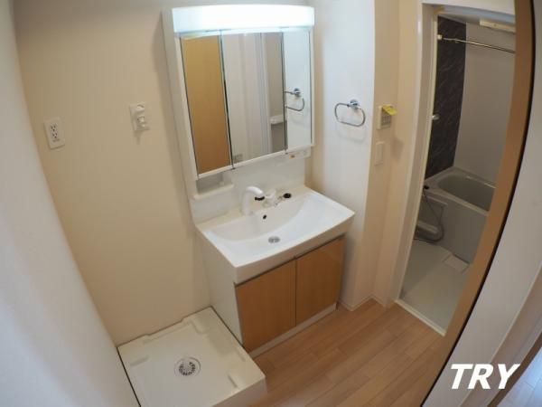 �y���ցz�@