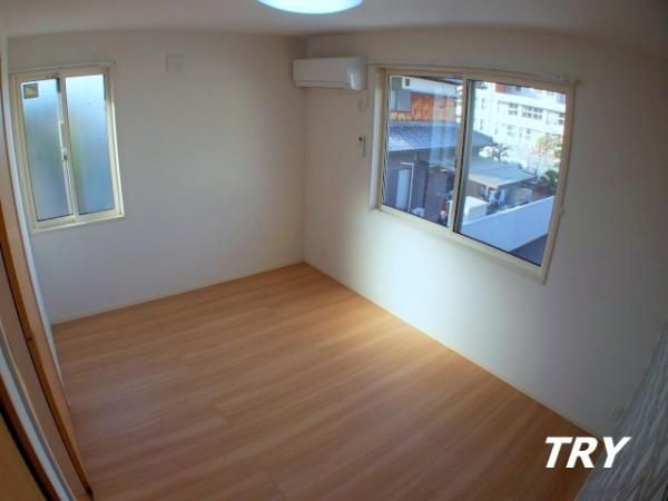 �y�Q���z�@