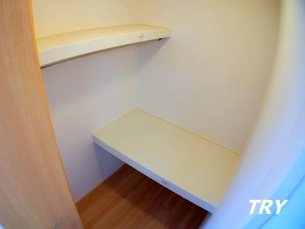 �y���[�z�@�E�H�[�N�C���N���[�[�b�g