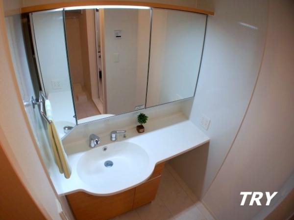 �y���ʏ��z�@