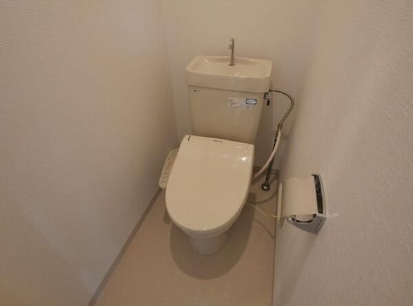 �y�g�C���z�@