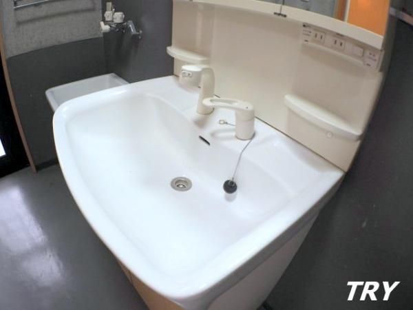 �y���ʏ��z�@