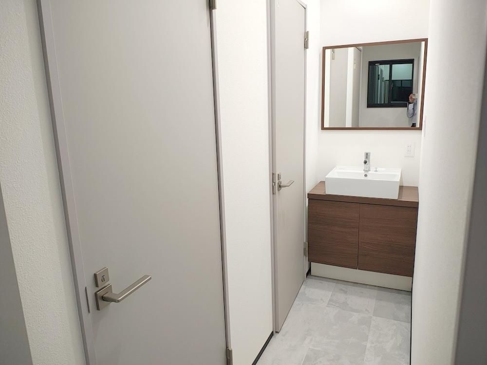 �y���ʏ��z�@