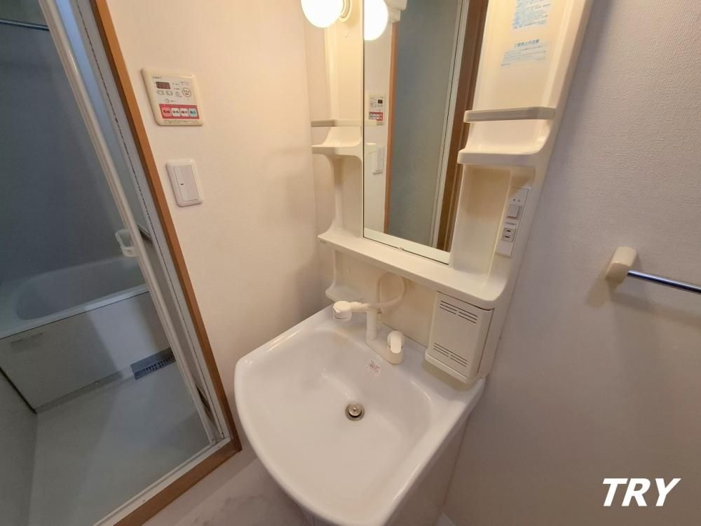 �y���ʏ��z�@