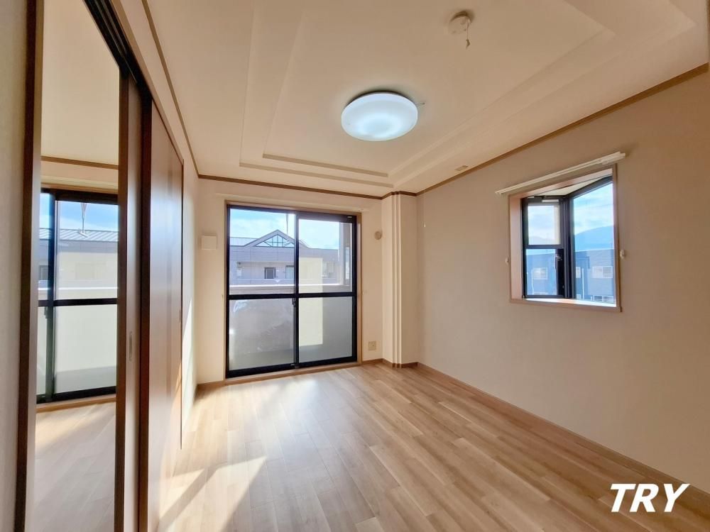 �y���̑������E�X�y�[�X�z�@