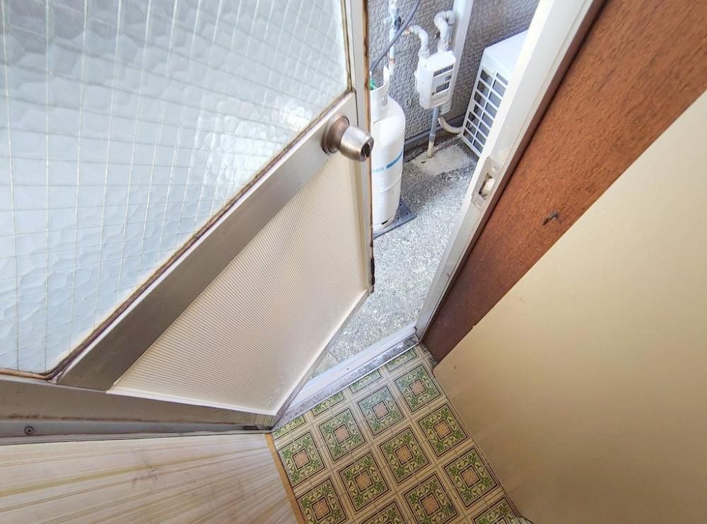 �y�L�b�`���z�@