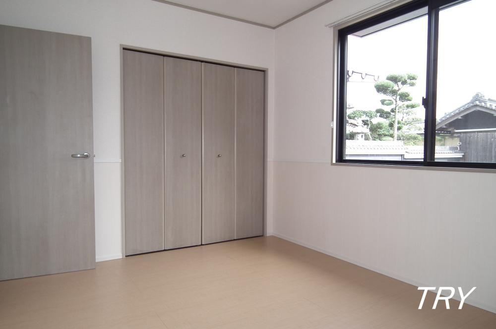 �y�Q���z�@