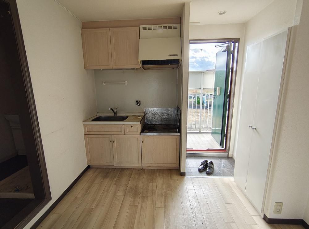 �y�L�b�`���z�@