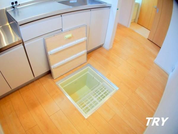 �y���[�z�@