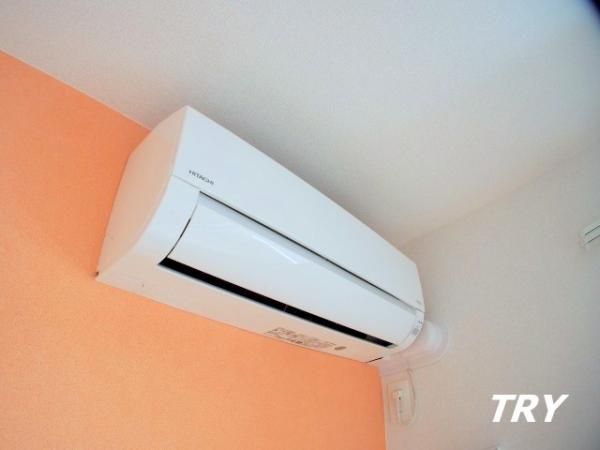 �y���̑��ݔ��z�@