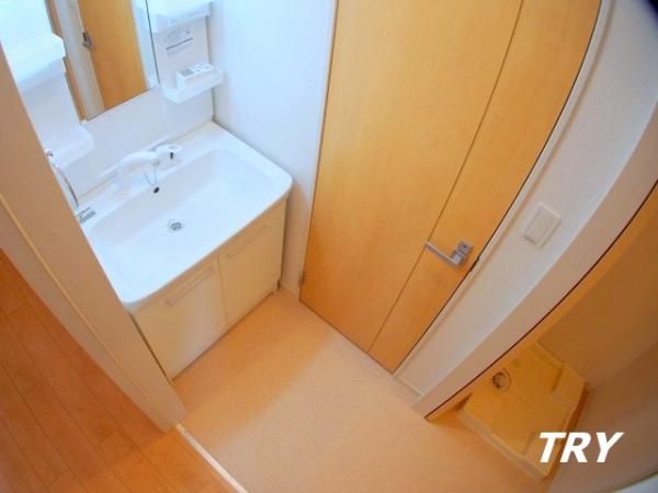 �y���ʏ��z�@