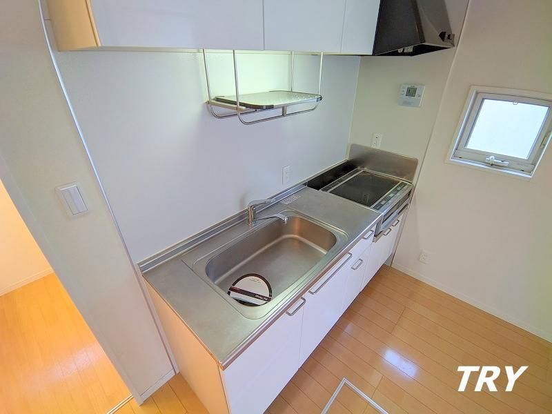 �y�L�b�`���z�@