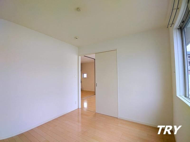 �y�Q���z�@