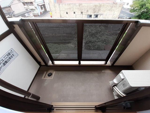 �y�o���R�j�[�z�@