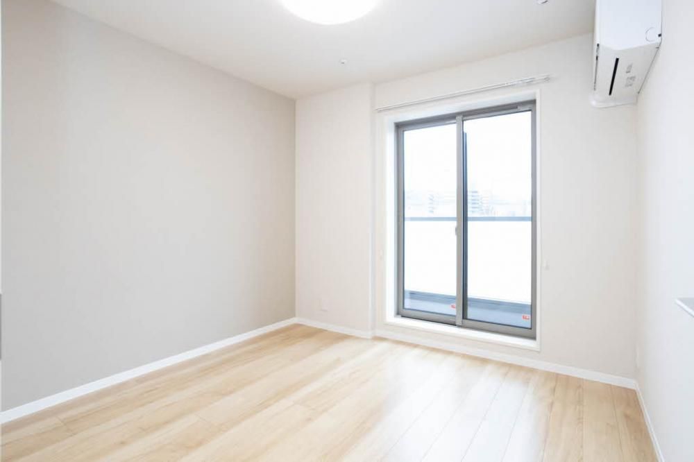 �y���̑������E�X�y�[�X�z�@