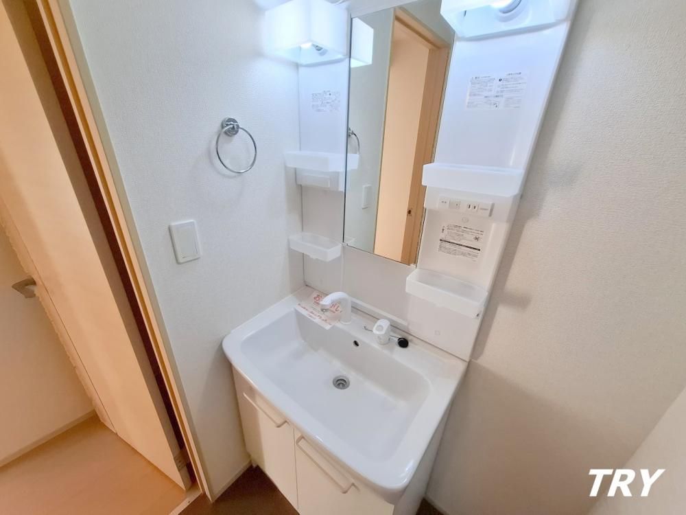 �y���ʏ��z�@