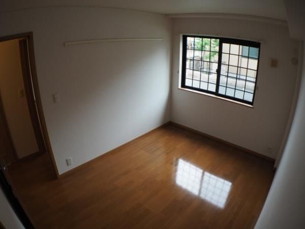 �y�Q���z�@