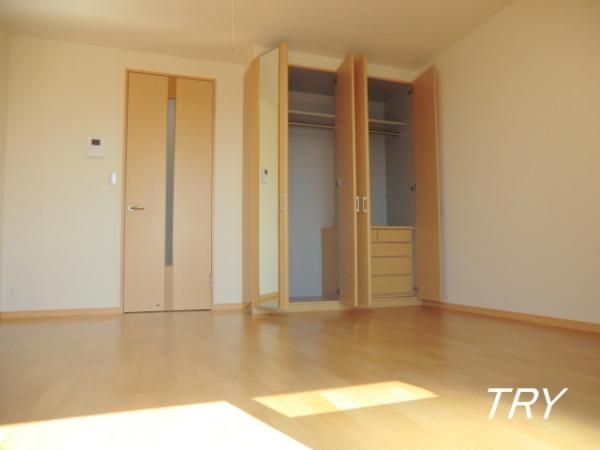 �y�Q���z�@