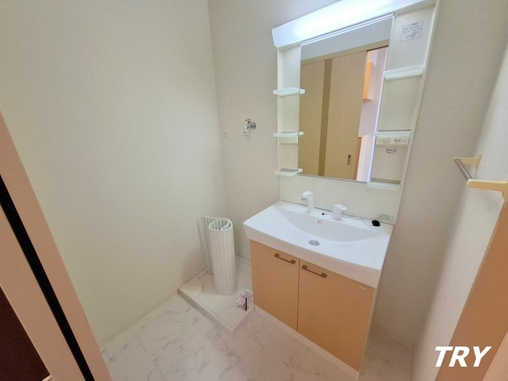 �y���ʏ��z�@