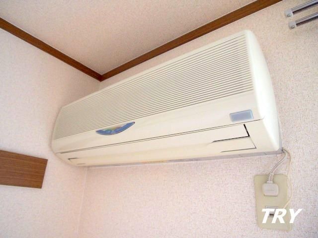 �y���̑��ݔ��z�@